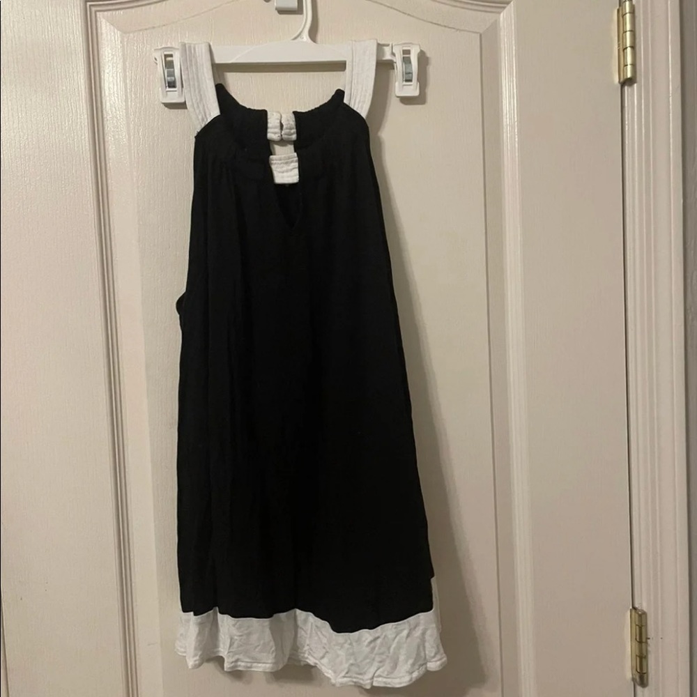 plus size white and blank top